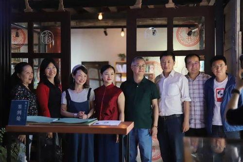 深圳周小姐最新爆料新闻,最新劲爆新闻揭秘  第1张